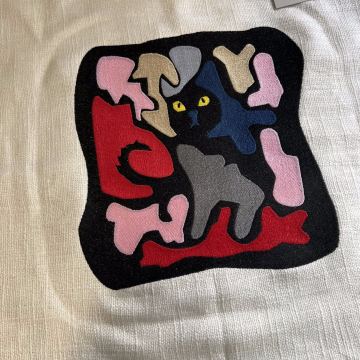 Custom cat-design pillow cover